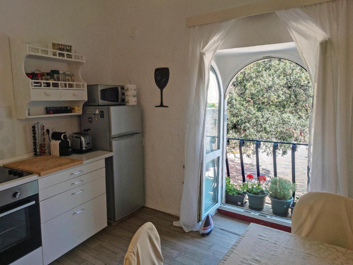 Apartment Julietta Rab Town Exterior photo